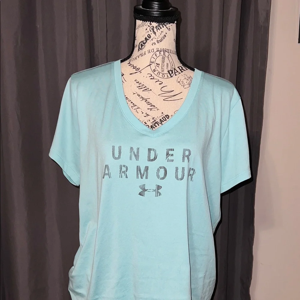 Under Armour Shirt Bundle - Picture 4 of 10